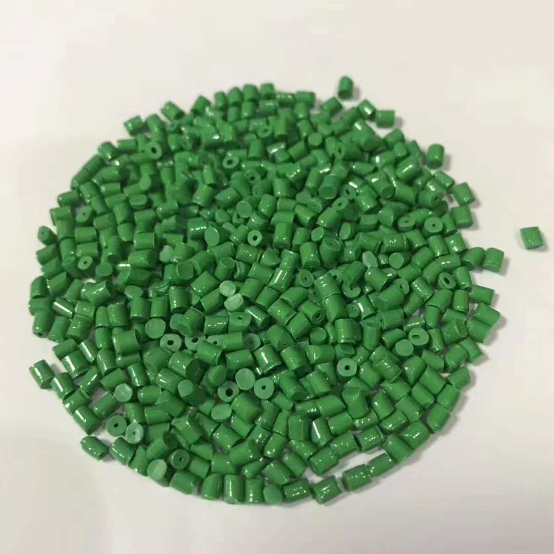PES绿色粒子 Green PES Pellets - Image 1